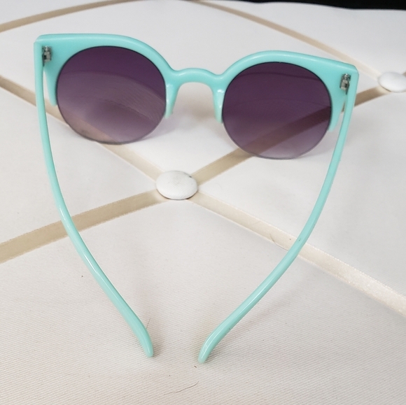 *3/$10 Aqua Teal Floral Rose Cat eye Sunglasses Shades - Picture 3 of 6